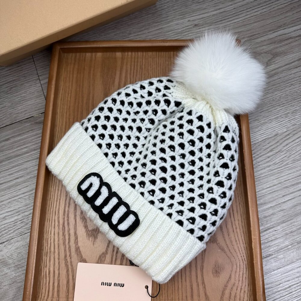 Miu Miu White Knit Beanie - image 5